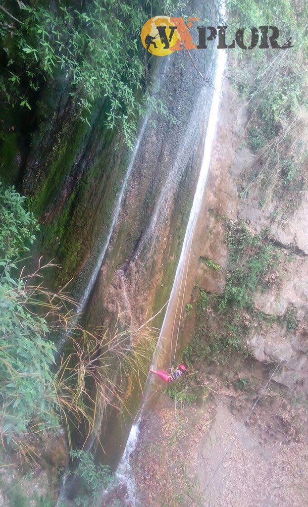 vXplor's tweet photo. Experience waterfall rappelling with #vxplor #2ndHighestWaterfall call : 9211737371 https://t.co/0wnvt20n2K