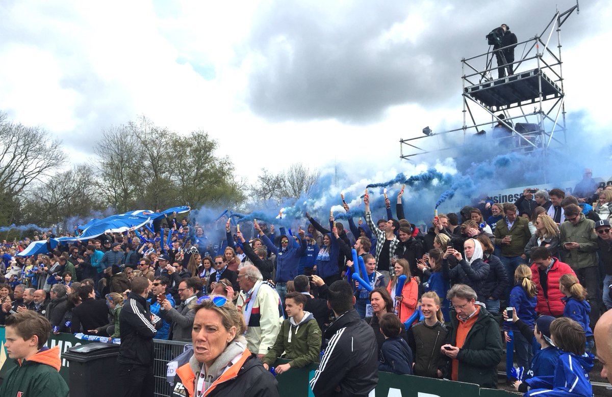 💙Video: wat een strijd! Hier de <a href="/NOSsport/">NOS Sport</a> samenvatting youtube.com/watch?v=nhF4KK… #PO2016 #AMSKAM #blauwhart <a href="/kampongtv/">KampongTV</a>