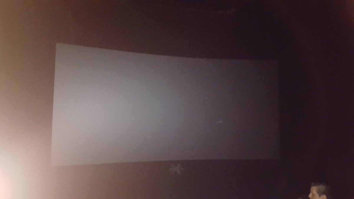 valedejohnson's tweet photo. solo en #cinepolis 😠😠😠😠😠 https://t.co/9yJXLEhl9R