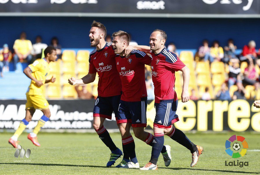 LaLiga's tweet photo. FINAL en los tres partidos de Liga Adelante.
#HUEvLLA 3-1
#NUMvUDA 2-0
#ADAvOSA 0-1 https://t.co/6CWPioKJxI
