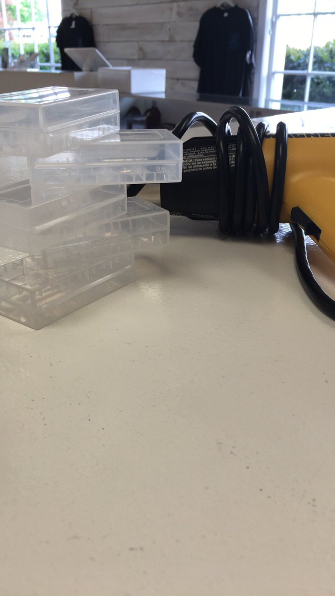 altgoodvapor's tweet photo. Come by Alternative Good Vapor today for free battery boxes and rewraps! #vapesafely #vapenation #atlvapeshop https://t.co/PXGXcY5um9