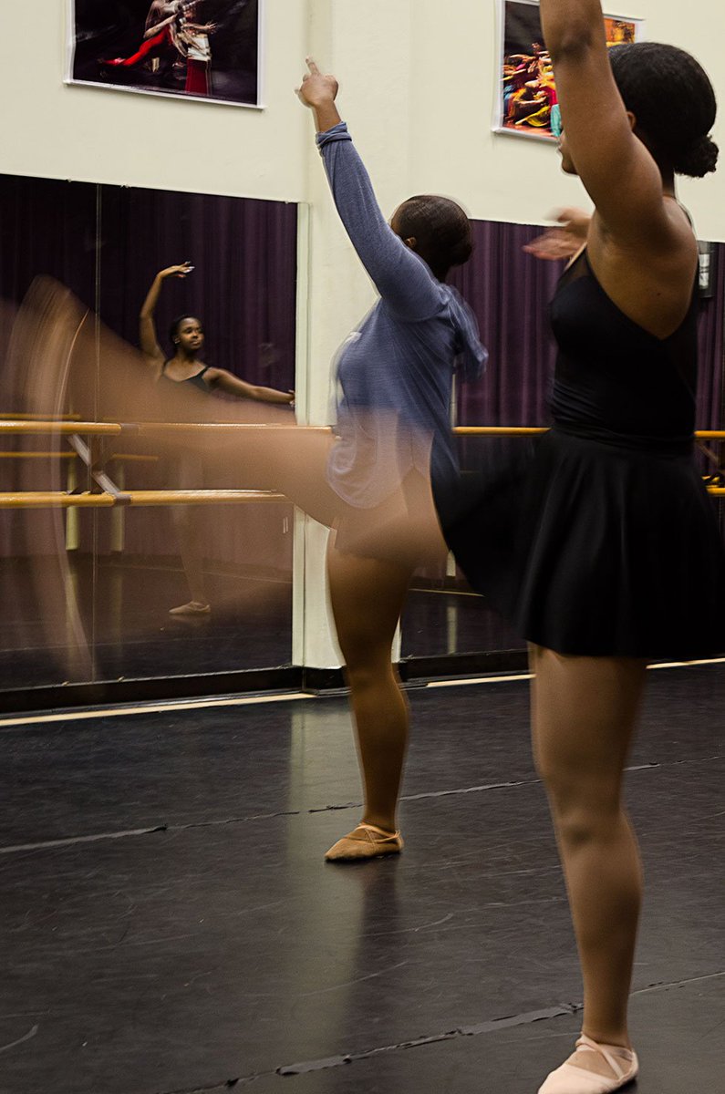 ASU_COVPA's tweet photo. Darius Hutton
#Myasu
#ASU_ARTS
#HornetNation https://t.co/zB47gkOlwM
