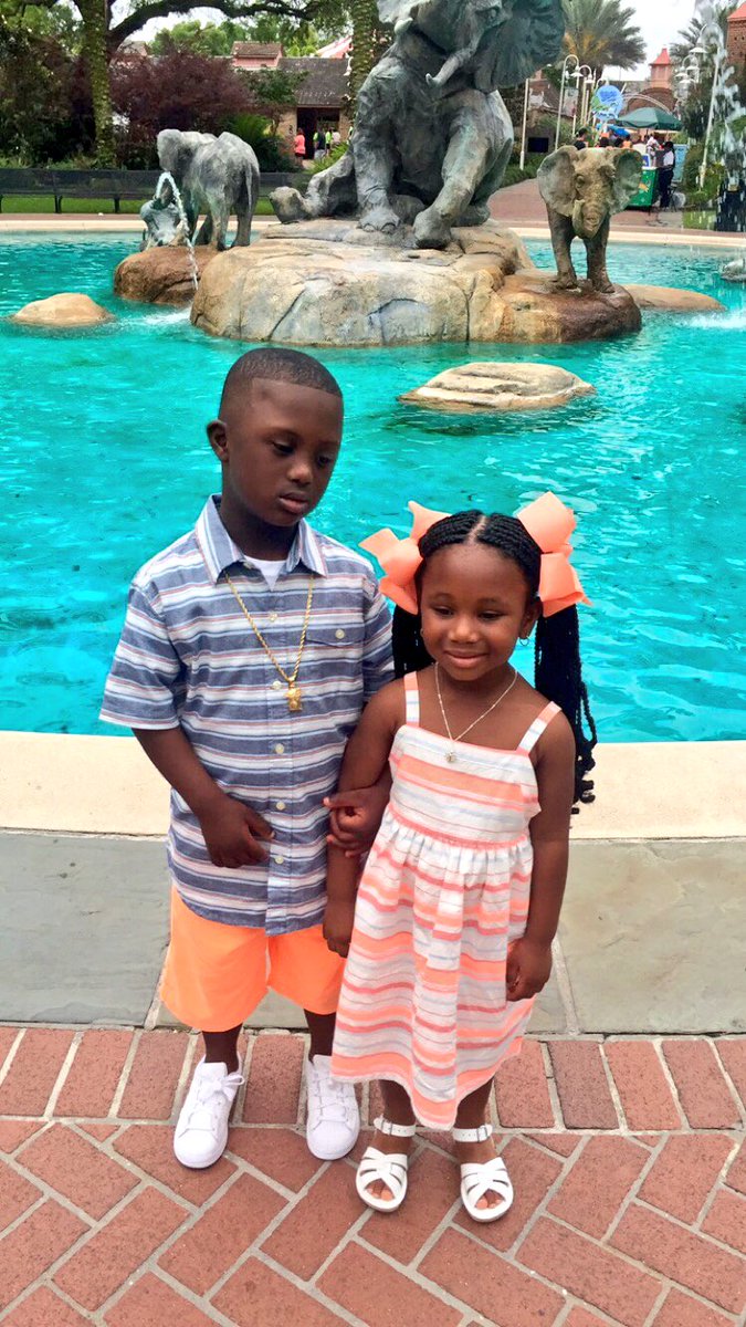 OhSnap_ItsShik's tweet photo. Jerrell &amp; Jer'Myrie 👫 #ZooFlow🦁🐒🐯 https://t.co/wMM3nyg6K6