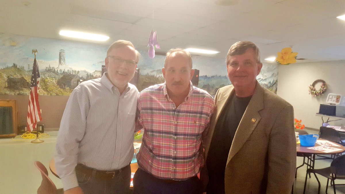 VoteKYHouseDems's tweet photo. Lots of folks out supporting Sargent for House in Lawrenceburg. He's ready to work for District 53! #KeepKYBlue https://t.co/tTpbSAGDFg