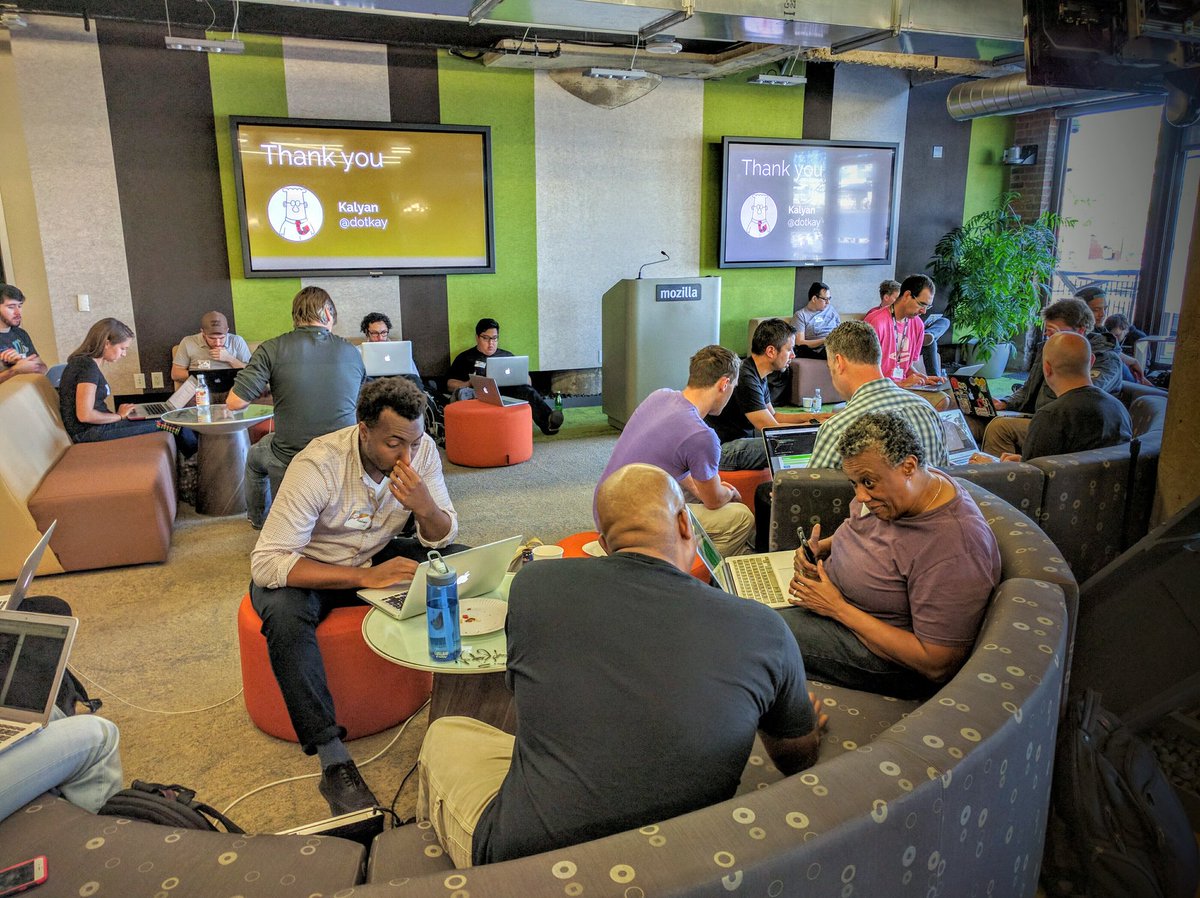nodeschoolsf's tweet photo. A wonderful day! Great turnout and lots of learning taking place. We are lucky. You are wonderful humans!! ❤ https://t.co/N74Ldjy0gW