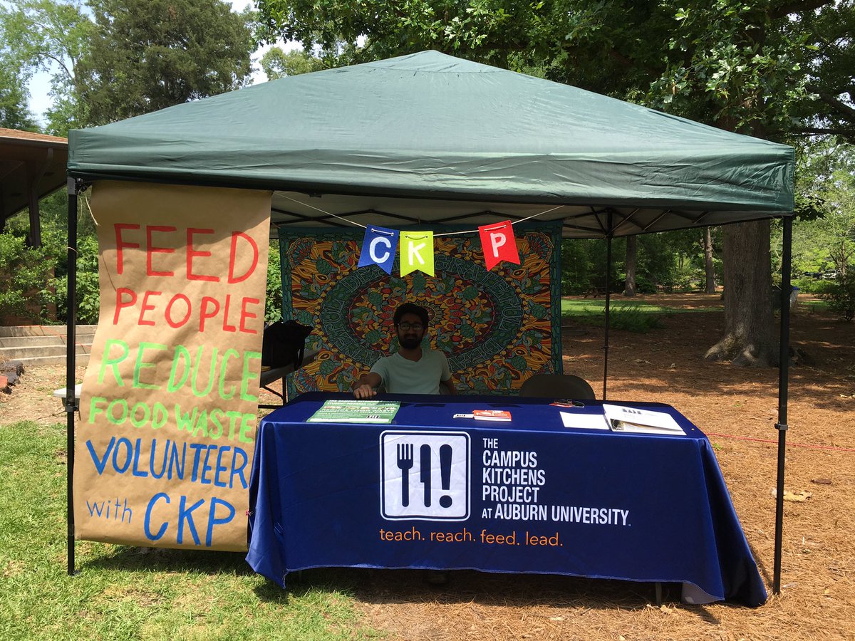 ckp_auburn's tweet photo. #CKAU representing at #EarthFest! Come join in the fun!
https://t.co/DcmTeFhVzI https://t.co/TwzZsJBrhb
