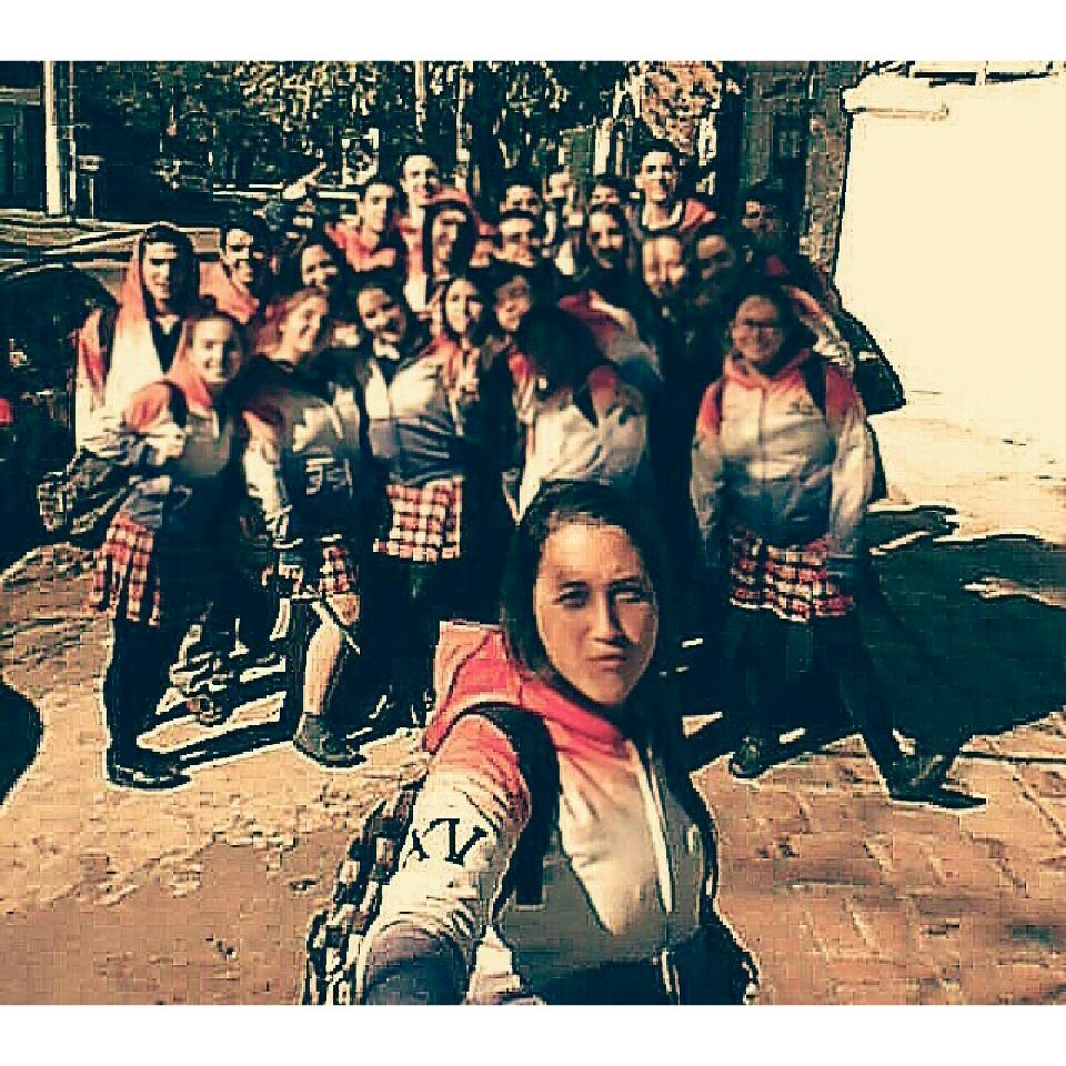 manurubio97's tweet photo. (Creo que ya la había subido) Creo que los extraño todos los días un poquito más💕💔 #LaH15torica https://t.co/yvJRVF7Uqx