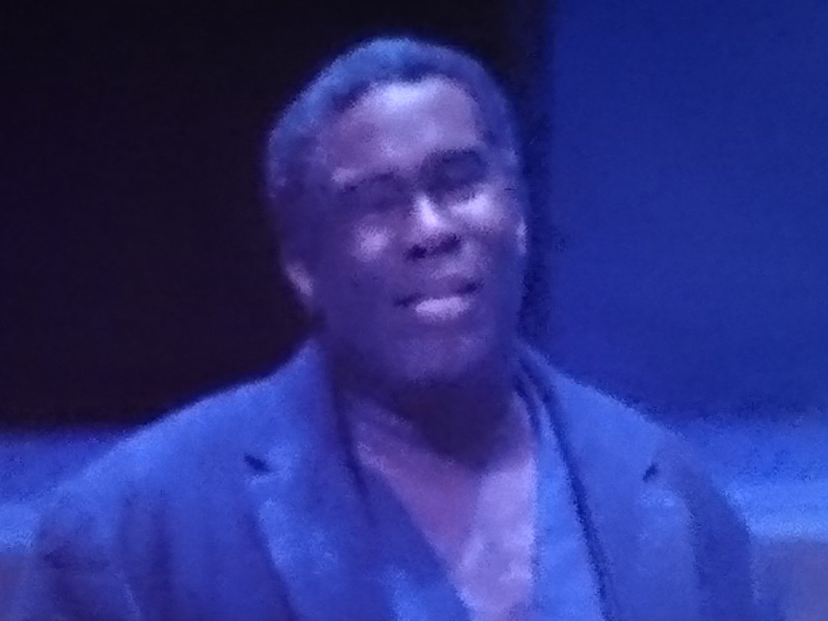MaryGNguyen's tweet photo. Eric Owens as Orestes is one of a kind. The most endearing and humble of brothers to love. #metHD #metHD10 #Elektra https://t.co/NKgIfVSXjJ