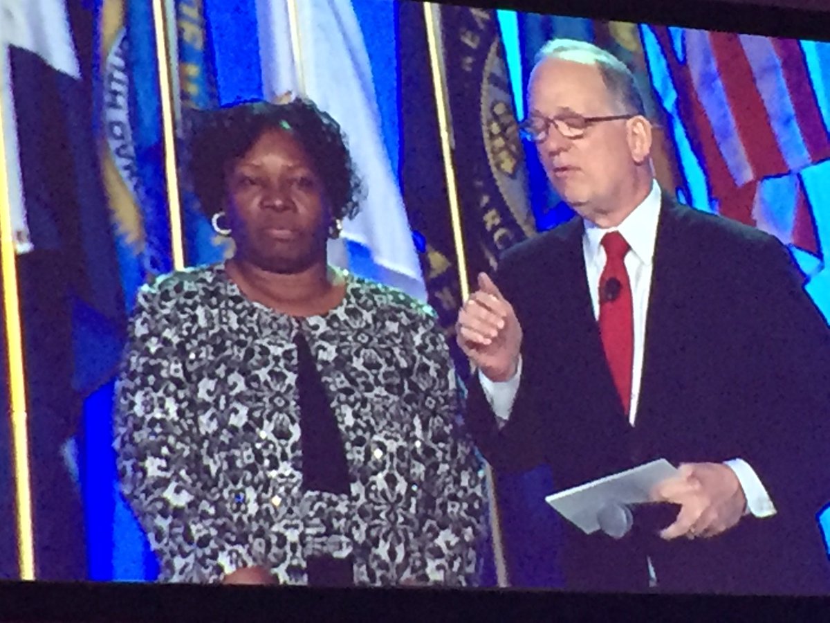 MaxQDelivers's tweet image. ❤️Mary Kelly #awardsweekend