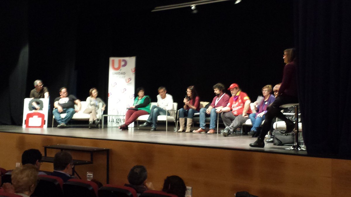 UnidadPopular__'s tweet photo. .@abrazopartio "La sanidad, educación y servicios sociales están siendo aniquilados" #AsambleaUP https://t.co/v16Xi3ejFF