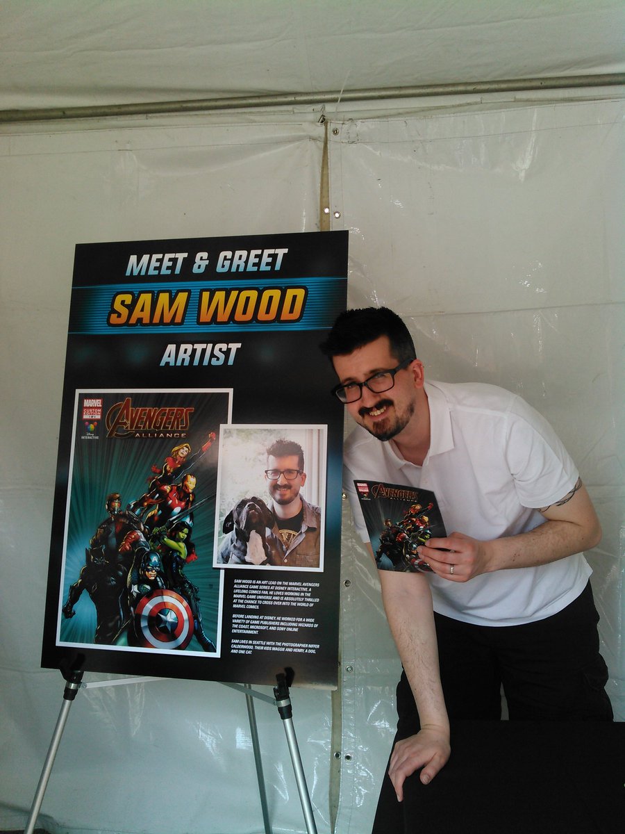 jnifferc's tweet photo. @ArtOfSamWood signing @DisneylandDTD https://t.co/PHJHT6iFSi