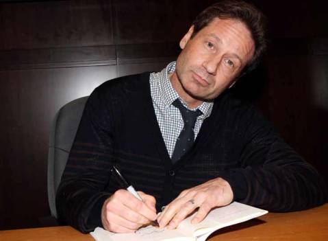 Xtfania's tweet image. 14 días y @davidduchovny vendrá a Barcelona a firmar su libro @StellaMaris_Ed y a promocionar su disco #DuchovnyBCN