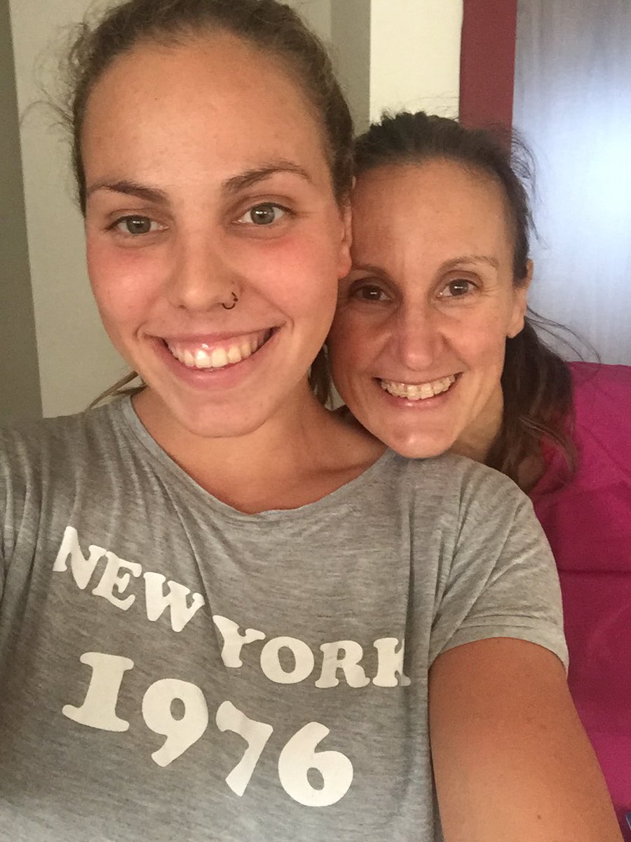 MVilasPodium's tweet photo. Tarde de descanso y recuperación! Muchas gracias @MonicaSolana_T por dejarme como nueva💆🏽😘 https://t.co/8Wi2b5wlOC