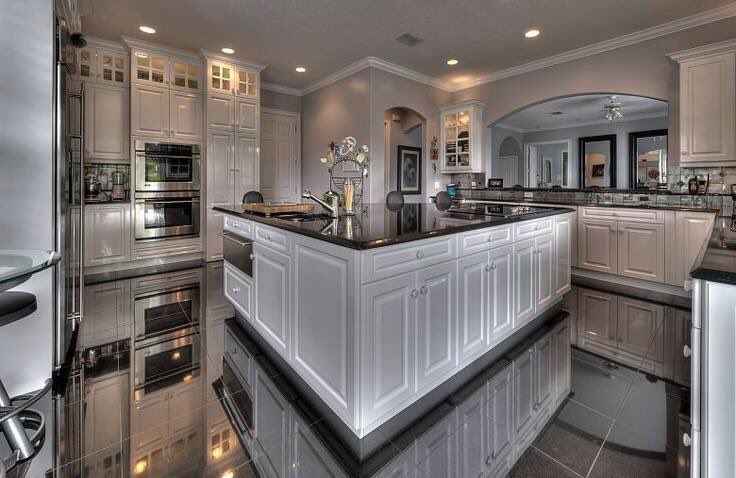 HT_Properties's tweet photo. What do you think about this gorgeous kitchen? #dreamkitchen #realestate #realtor #agent https://t.co/M6ST1LQZYC
