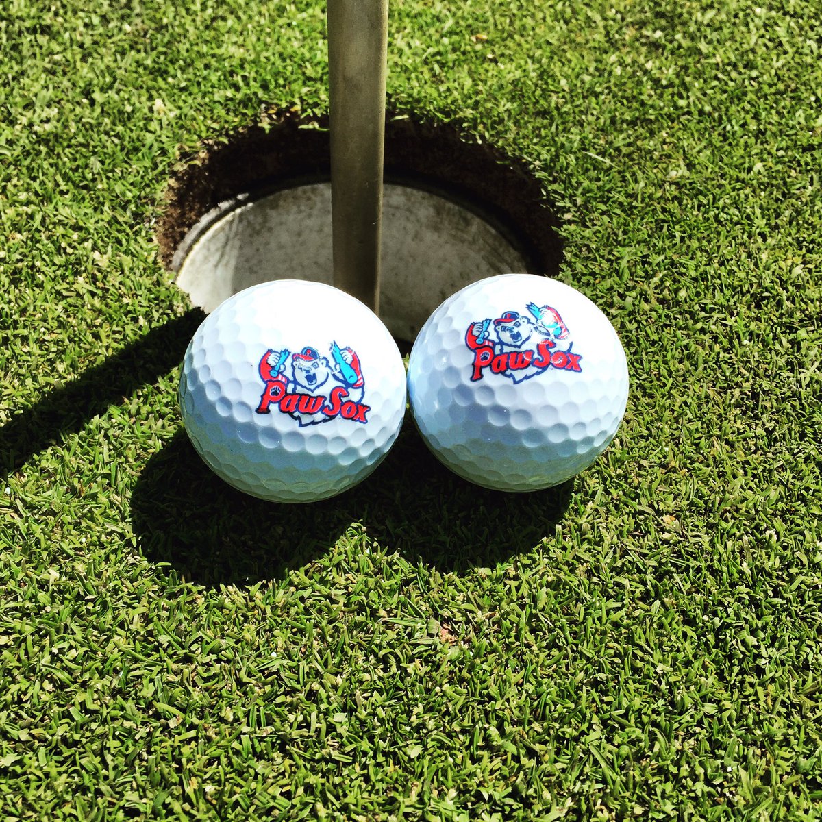 PawSox's tweet photo. Golf fans be sure to head to our team store get your PawSox golf balls! #golfweather #justtapitin #taptaptappy #golf https://t.co/RW5Mpwpj7l