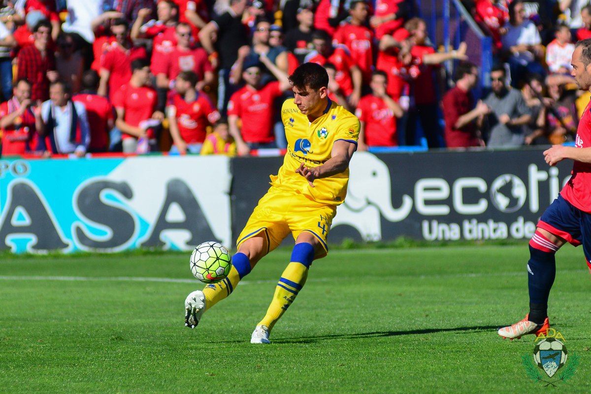 AD_Alcorcon's tweet photo. 📷 El partido en imágenes: El #ADAvOSA en 4 fotografías 📷 https://t.co/Ds3x0KTin4