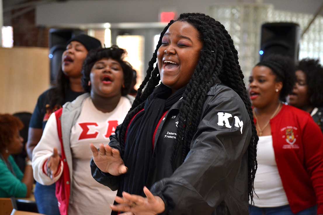 asuarts67's tweet photo. Photographer: Latia Milton
#myASU #HornetNation #MakeCOVPATrend #Photography #ASU_Arts https://t.co/yFOWdSrKPa