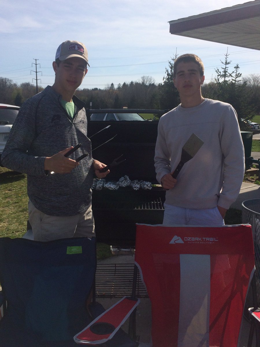 EG GRILLING CLUB tweet media