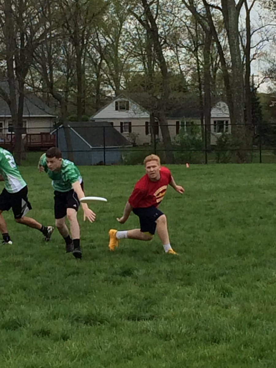 Pat skies and jimmy throws a backhand for the first time as HUDA takes 3rd place at the North Penn tournament