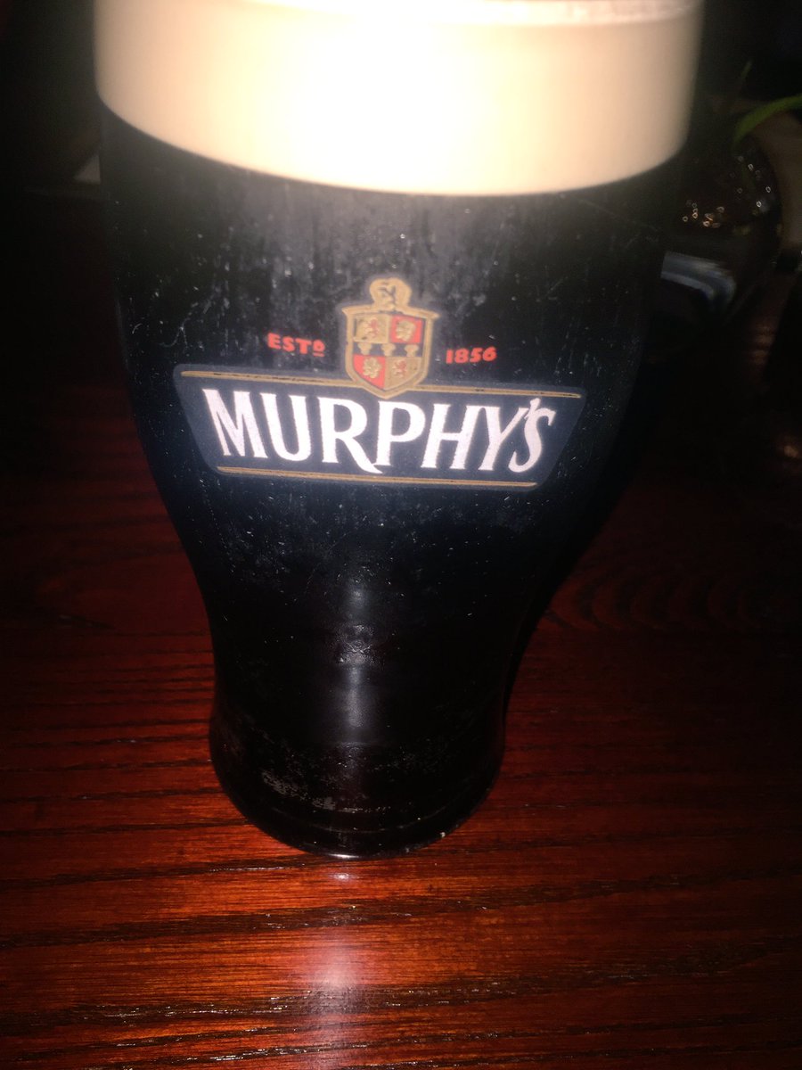 Evie_L's tweet photo. Long weekend in Youghal.... #tanora #yawlcomebacknowyahear #Murphy's https://t.co/tz3Zxwhbqm