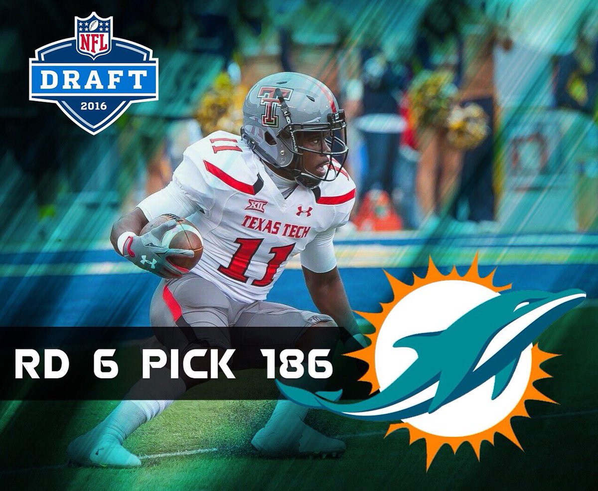 ShopTheMatador's tweet photo. Congrats Jakeem Grant! Newest member of the Miami Dolphins! #Wreckem #nfldraft #MIApick https://t.co/aGduYaLwZx