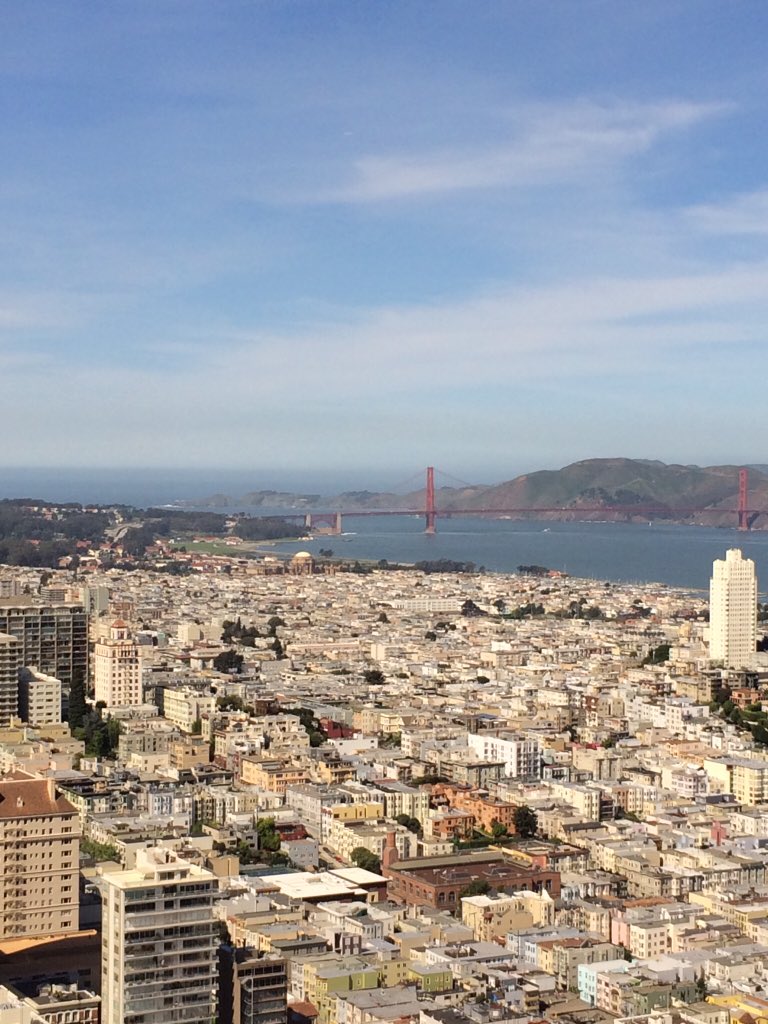 JenOLesh's tweet image. Beautiful day with over 500 volunteers at 17 sites across SF for our 27th Annual National #RebuildingDay @RTSanFran