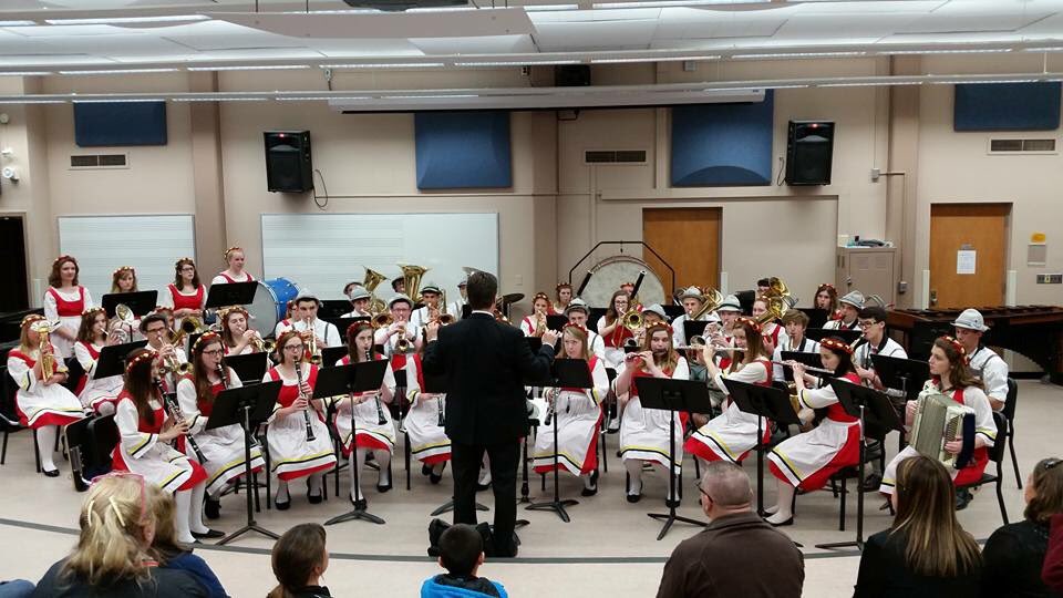 PTownHiLights's tweet photo. Just a few photos from the German band state performance! #polkaparty https://t.co/NcsAizyPl9