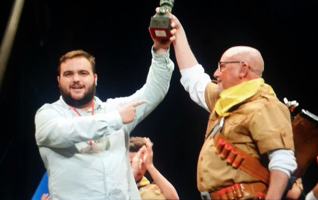 Chirigota de Manolo (@_chirigoteros_) on Twitter photo 