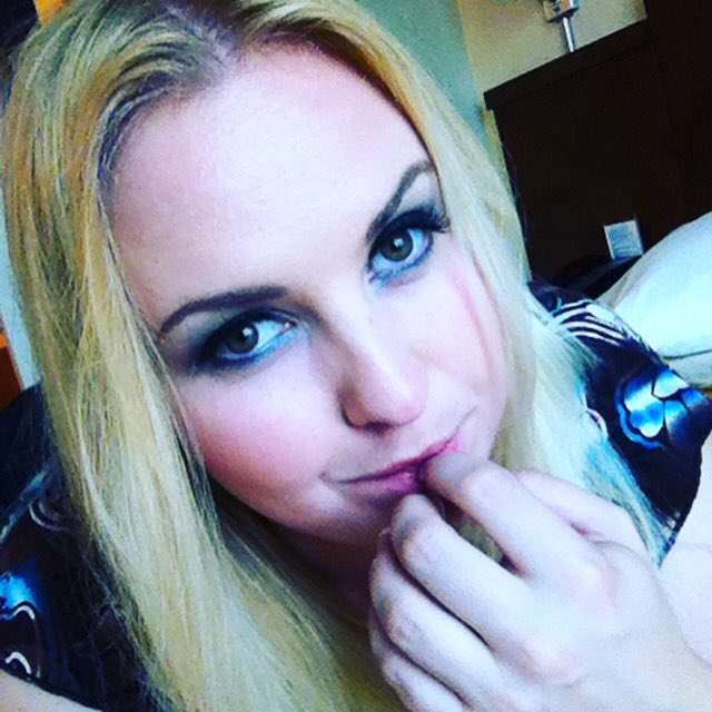 Yes, I will admit it... I'm Becky with the nice hair. He likes them #BBW 💋 https://t.co/cBmK6KZX0I<a href="/tag/bbw"class="tags"><span>#bbw</span></a>