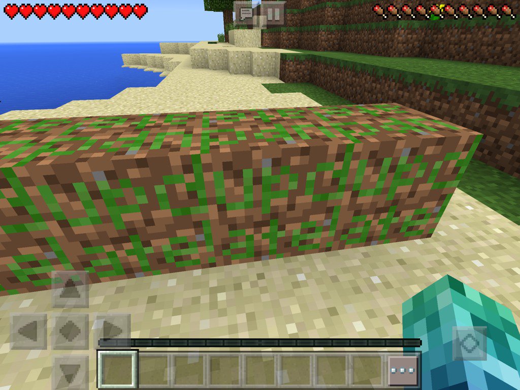 RealRyanP7's tweet image. Huh? The update game block in mcpe??