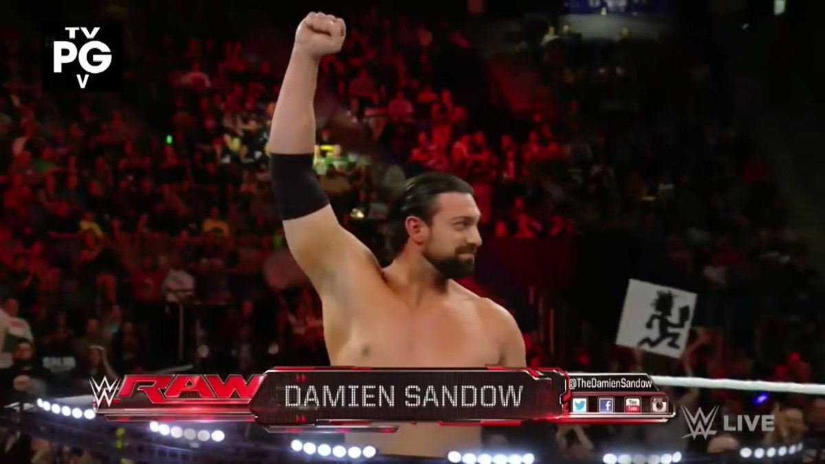 HTXSalvadoran's tweet photo. He's back!! #damiensandow #sandow #pushsandow #wweraw #raw #wwe https://t.co/pL76a0vwEp