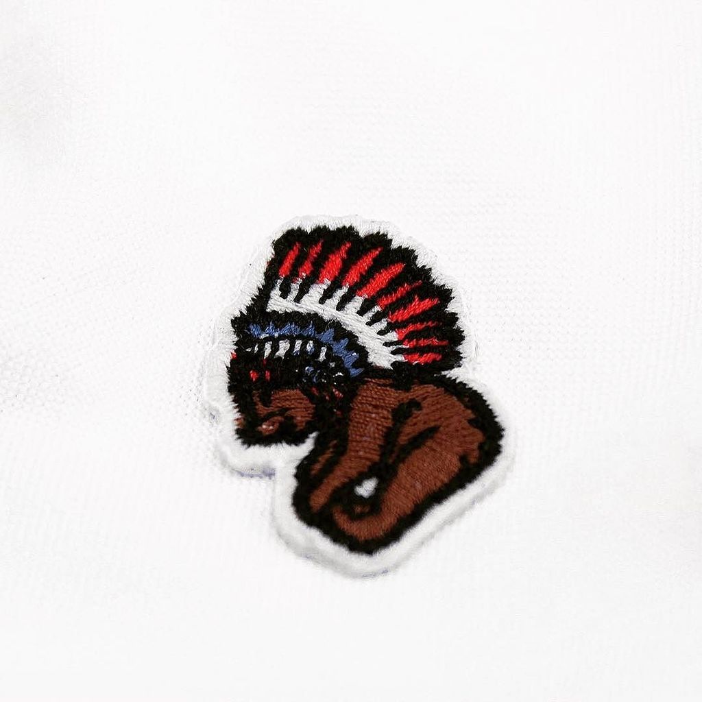 sambbloor's tweet photo. Who needs a Polo Pony?
#Penfield #PenfieldUSA #Bear #Headdress #Embroidery #FUSShop #FSHP #Shirt #WDYWT #OOTD - … https://t.co/LuJFoTk7Mr