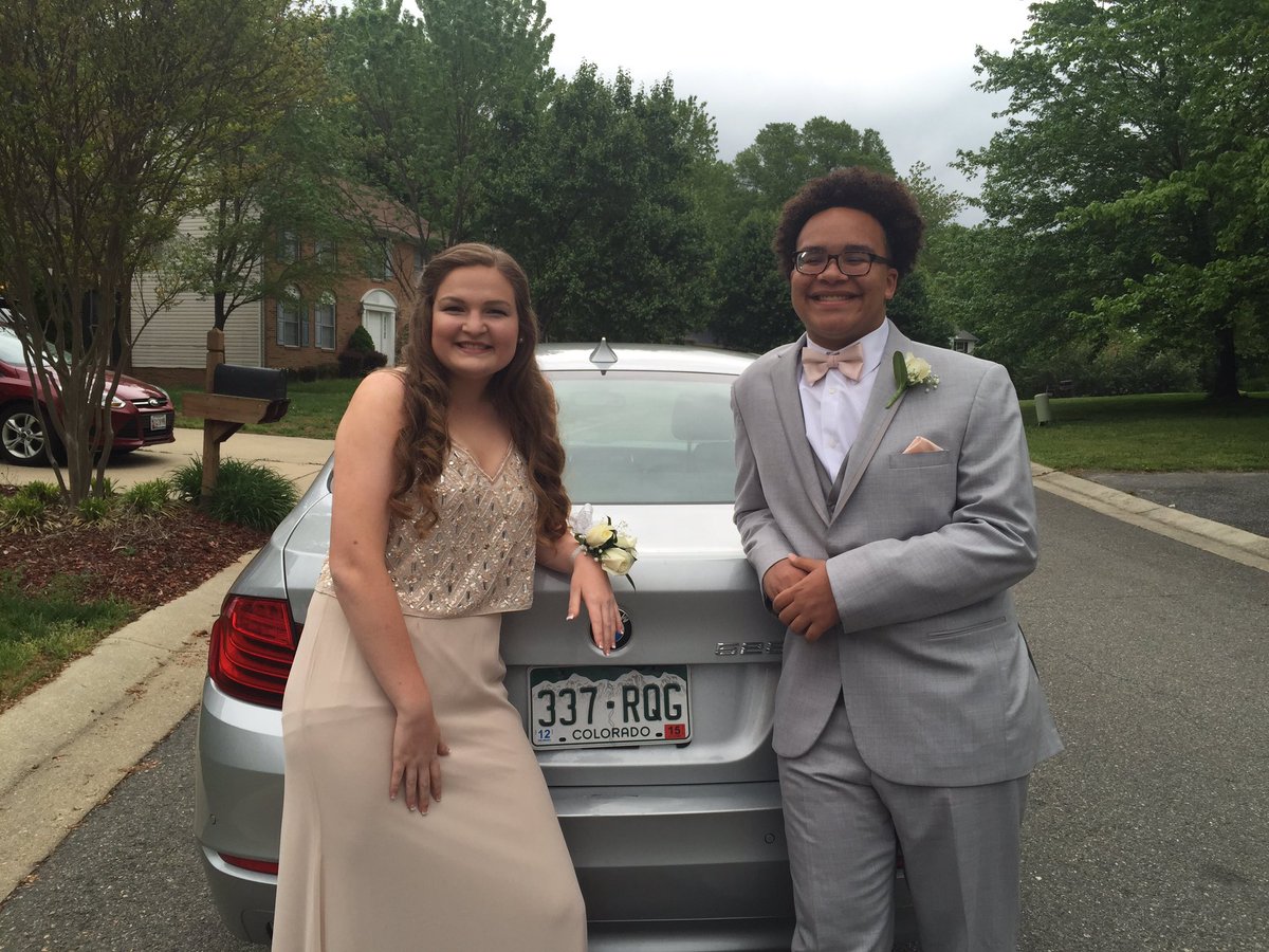 kalvinooo_'s tweet image. Pre-Prom ✨🙈