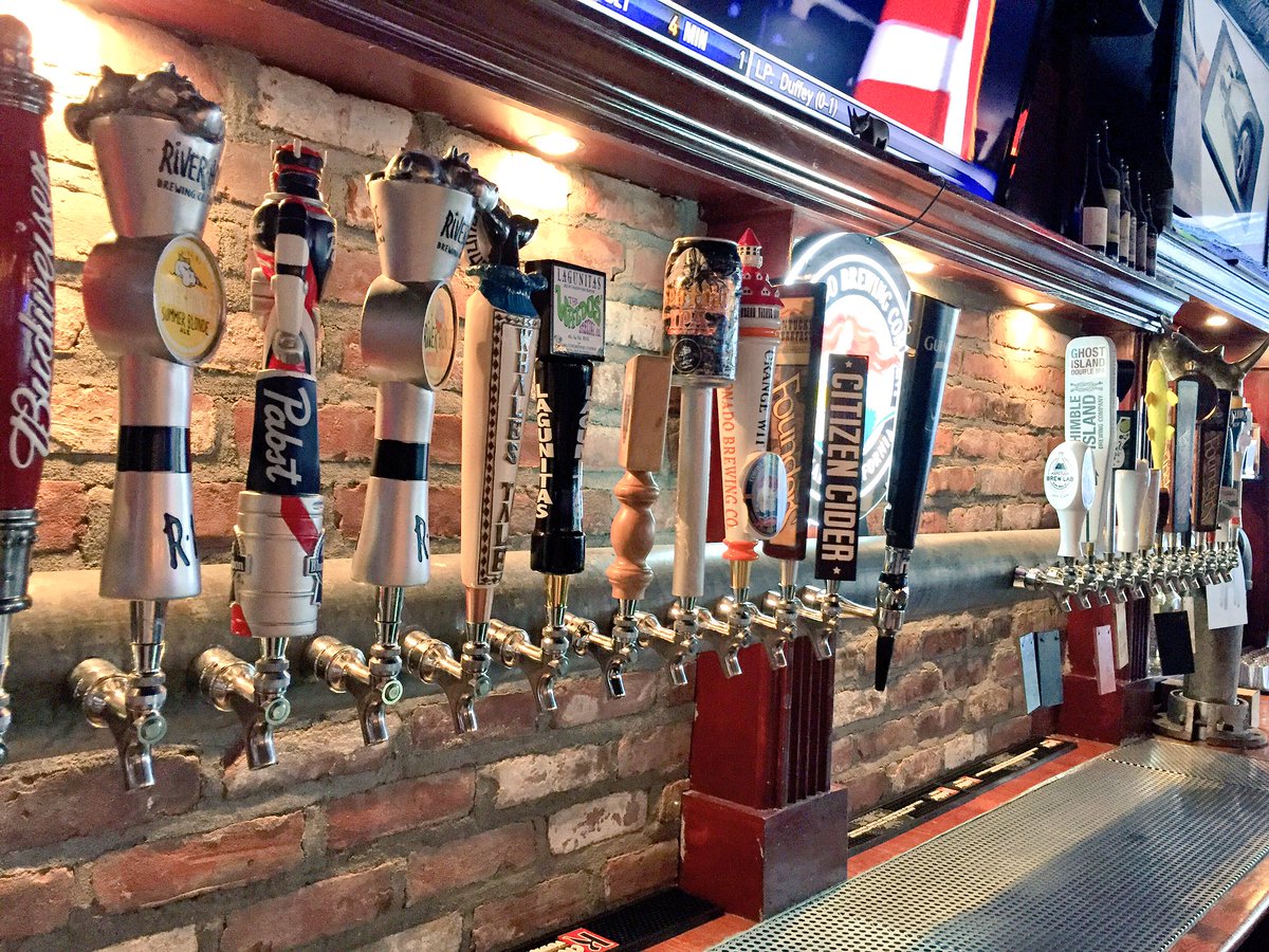 blindrhinobar's tweet photo. new #onthepipe @StonyCreekBeer #SunJuice @mainebeerco Zoe @TroegsBeer #SolidSender @TroegsAndy @DaveRuden https://t.co/s1xhjue9Tx