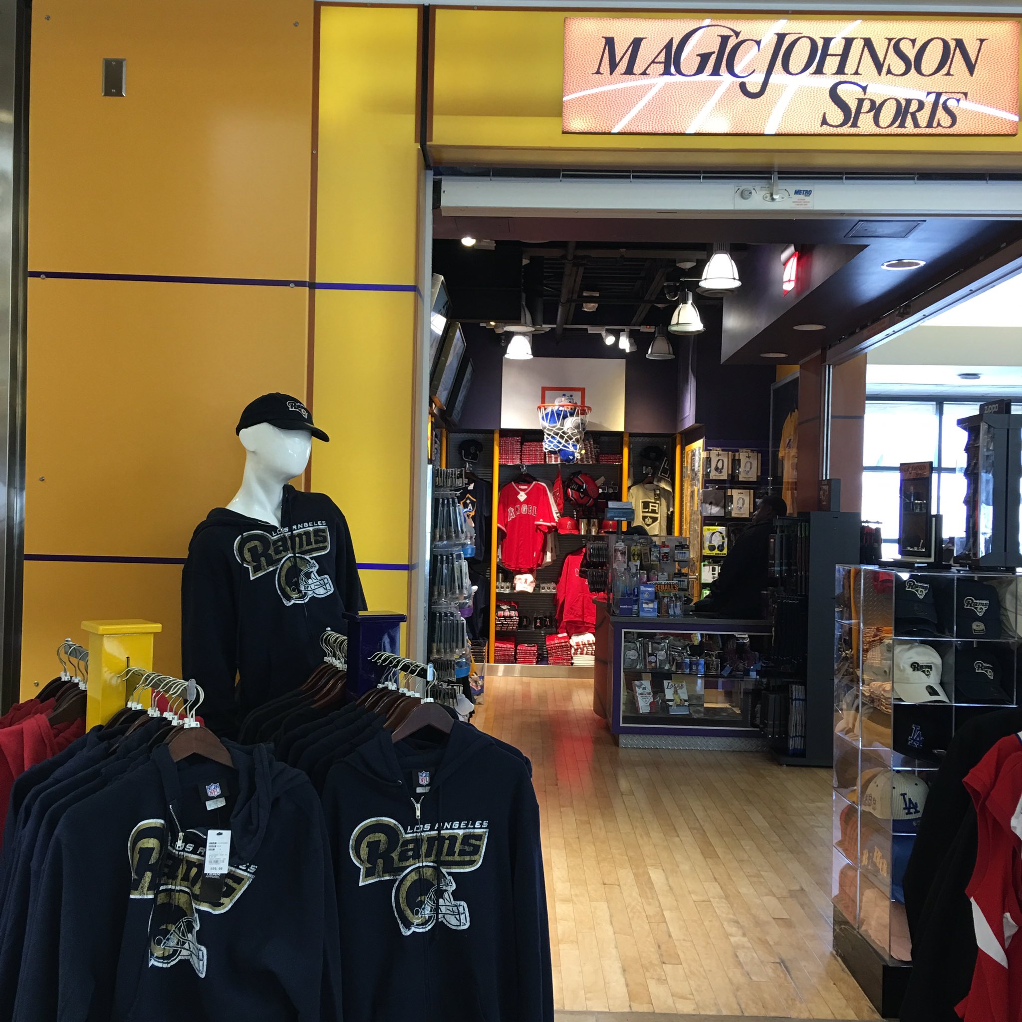 los angeles rams merchandise