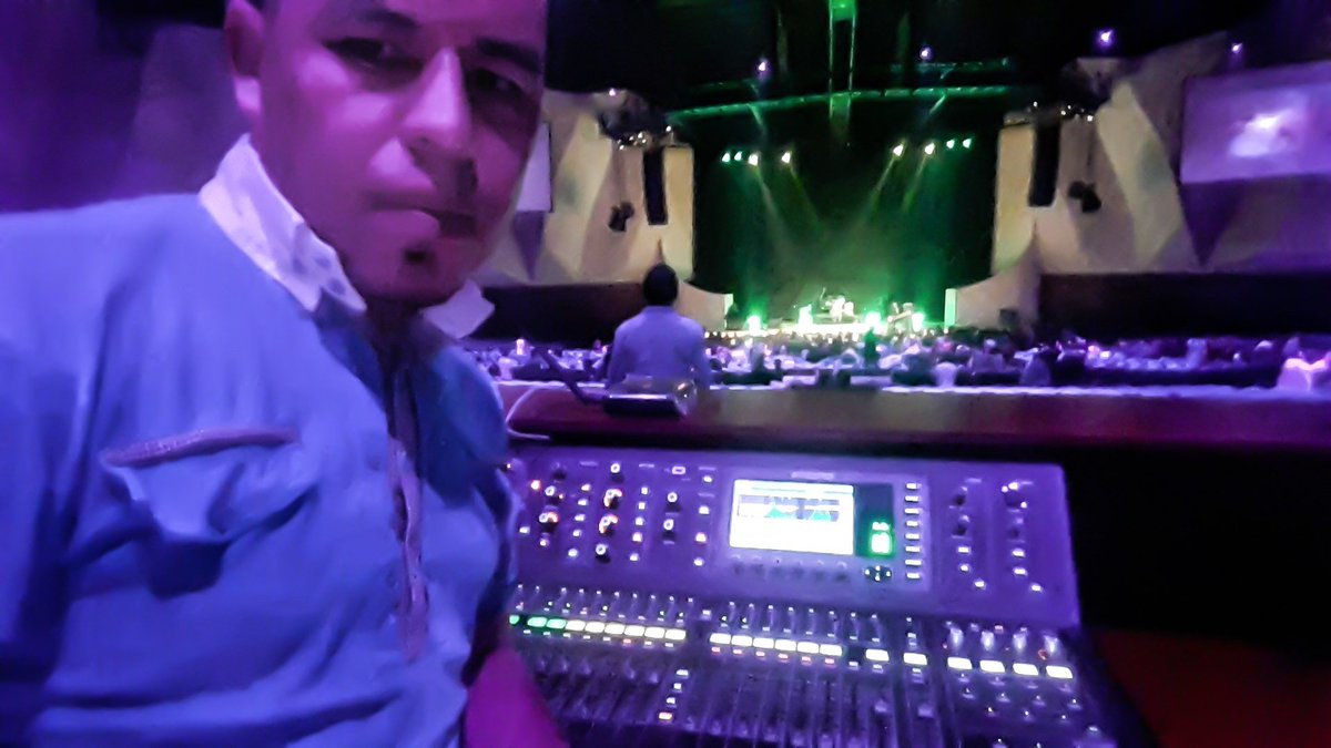 PelonSound's tweet photo. #Xela #Mix #Sala #Midas #M32 #MidasM32 #Array #YumanProAudio #PAYuman #IglesiaBethania https://t.co/05jpiKmBAN