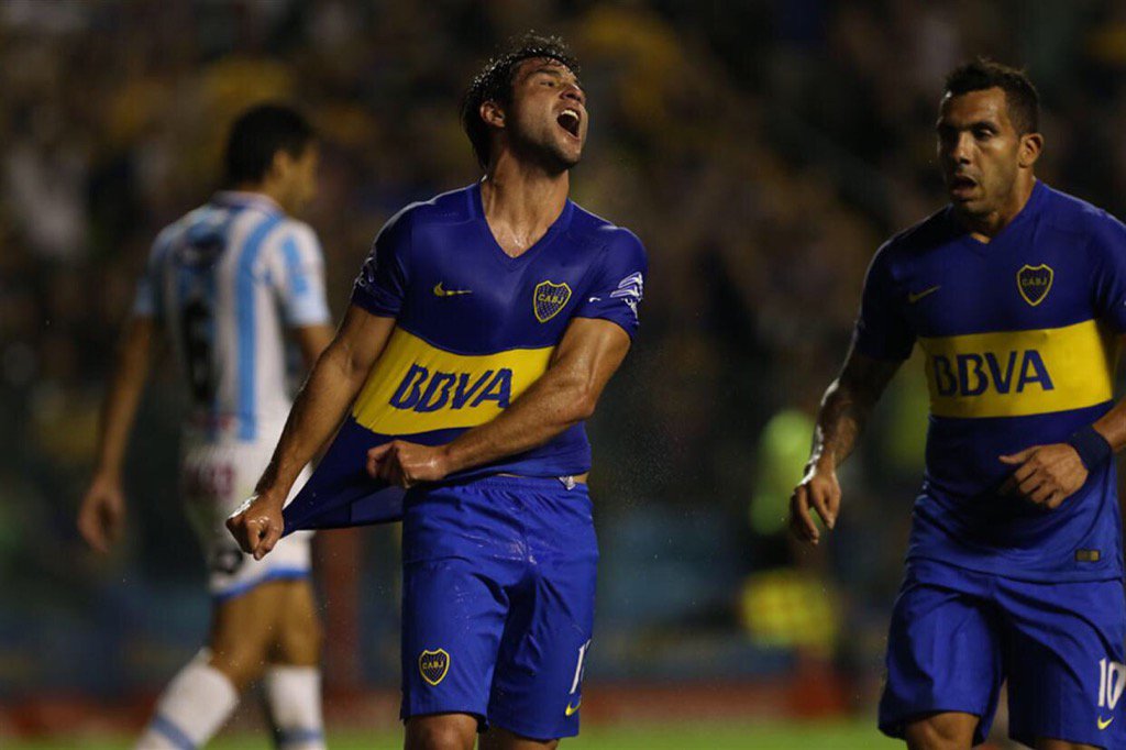giraltpablo's tweet photo. HAY MALAS NOTICIAS! Nicolás Lodeiro se rompió el menisco externo y el lunes será operado.  https://t.co/ybifOTSBi7 https://t.co/E0FzysTF8y