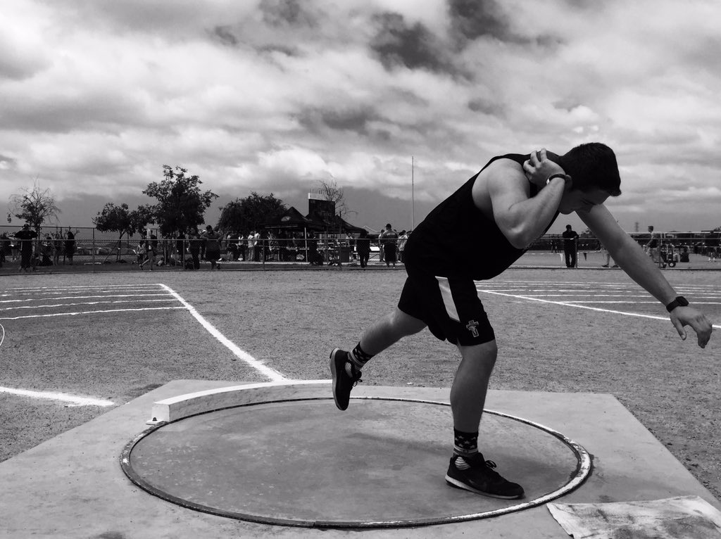 SFC_Track's tweet photo. Locked and Loaded! https://t.co/sBQIPhlmWA