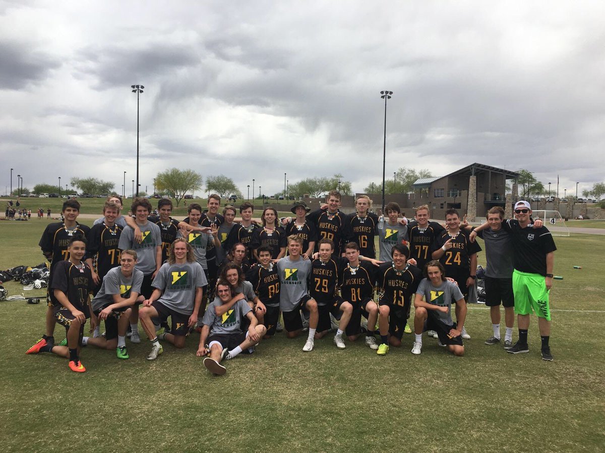 MaxJacobi11's tweet image. Great season with these boys! Awesome last game with the seniors