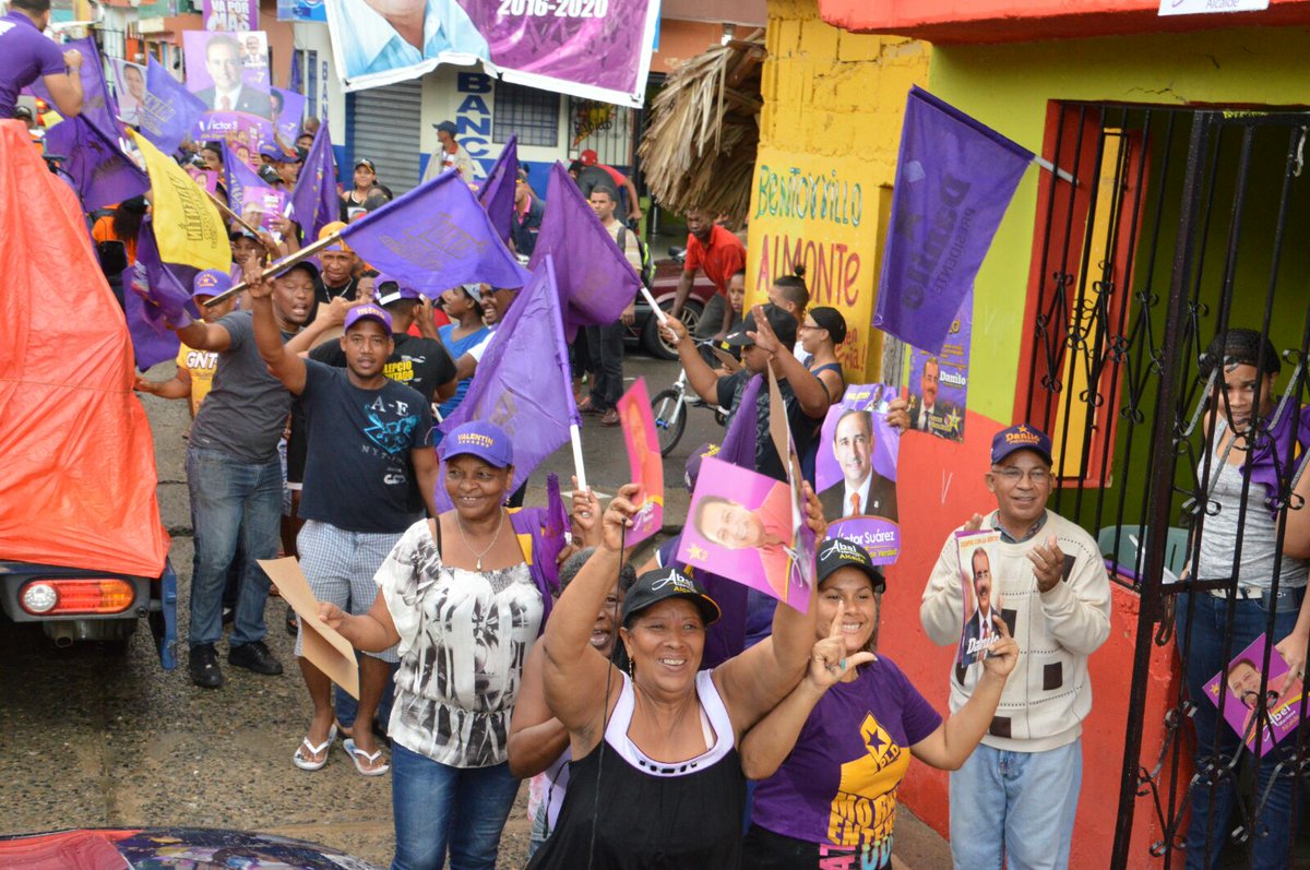 pedroescuela's tweet photo. #Distrito1ConValentin porque es el senador que mas trabaja @JCesarValentin 4años mas de mesas de consultas https://t.co/Gi6NOpgXoM
