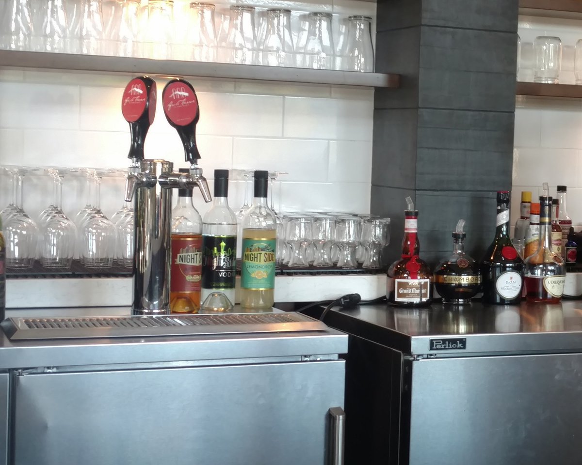 DrinkNightside's tweet photo. At The Mantel Restaurant in @CityBonneyLake and what do we see? #ourstuff You'd better get here! #vodkalovers #vodka https://t.co/DarpUfm6xi