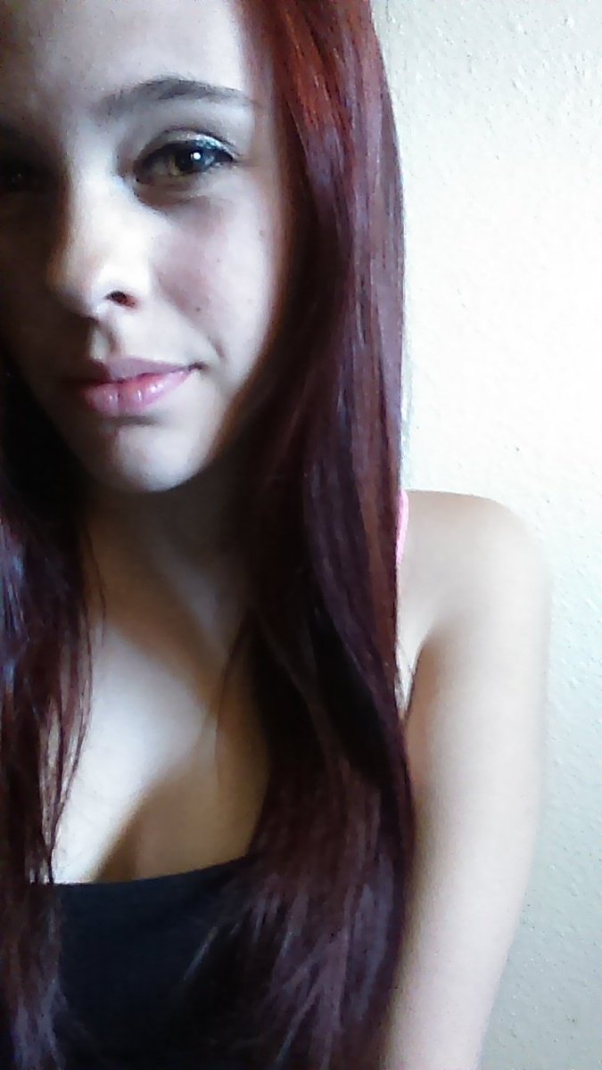 justina_rain's tweet photo. new hair 😊❤ https://t.co/TJ2KHaniUo