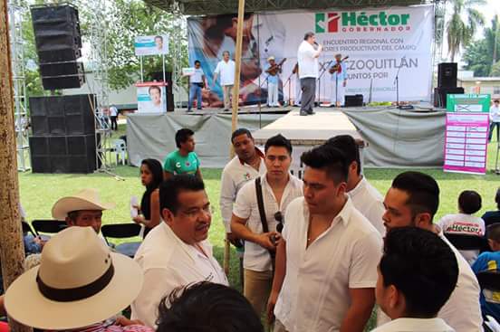 Dist_JpOrizaba's tweet photo. Mitín priista en #Ixtaczoquitlan que recibe a .@HectorYunes, los Jóvenes #EstamosListos por #UnNuevoVeracruz https://t.co/oX8ioh2gyr