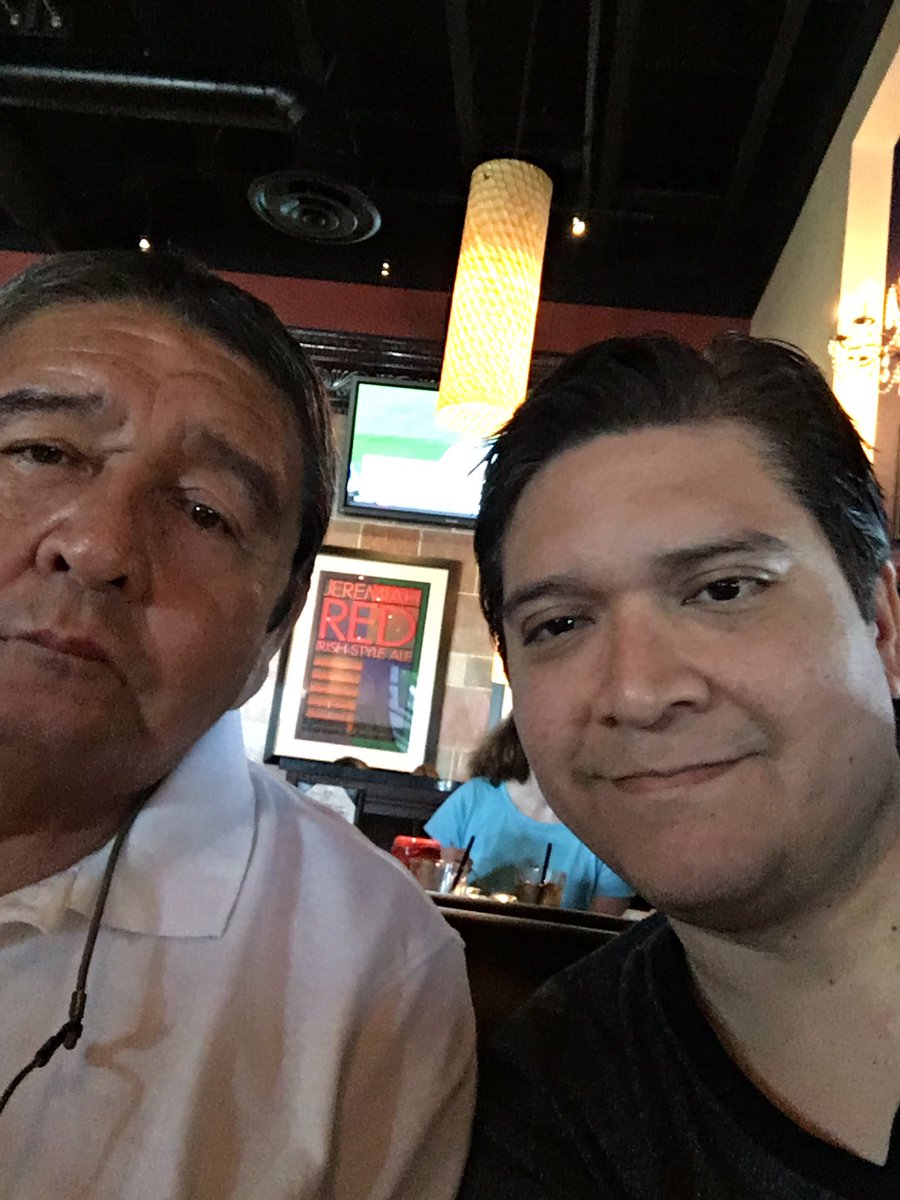 TeamFrancisATS's tweet photo. At BJ'S celebrating my Father's birthday with my Father and my nephew Alex @AustinAvengers #SpingintoSocial https://t.co/GOai6g0Z1I
