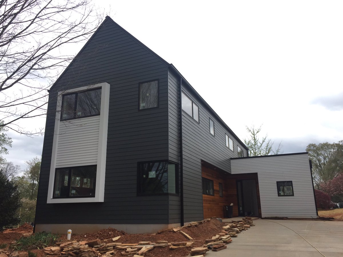 spacelicious tweet media