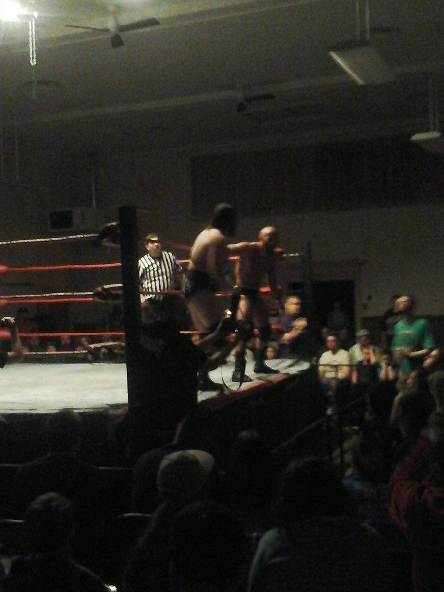 3ropeslive's tweet photo. @XciteWrestling @JoeGacy @ProjectCiampa @3ropesdotcom https://t.co/LR7jgsz2pv