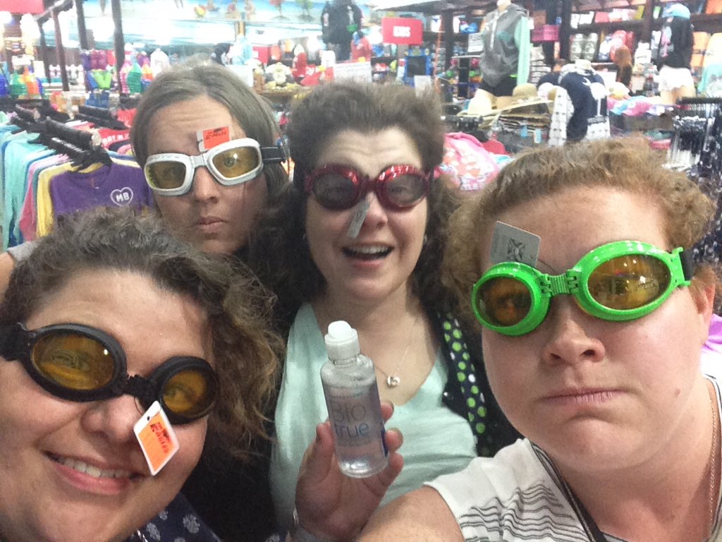 ethorne812's tweet photo. Safety first ladies! @realwomenofjoy https://t.co/4Cst6tyJBi