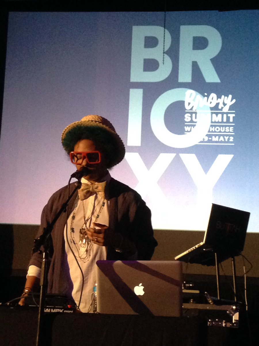 yscaira's tweet photo. @christinbmusic killing the game at the #Brioxy White House summit innovators gala. #laborxco https://t.co/1O7jrk0iW4