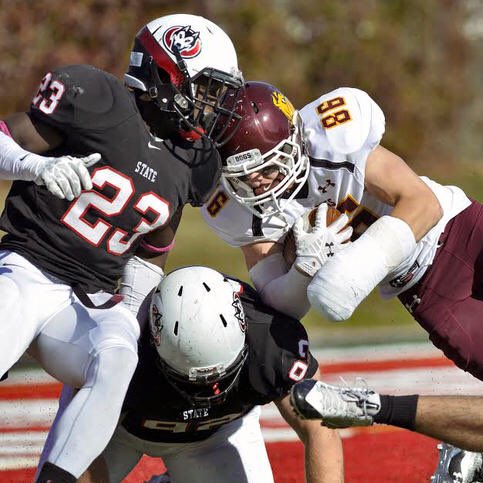 SCSUHuskiesFB's tweet photo. Another Husky to the league! Congratulations to @_Sefon_ for being picked up by the Atlanta Falcons!! https://t.co/EEID4IEWRF