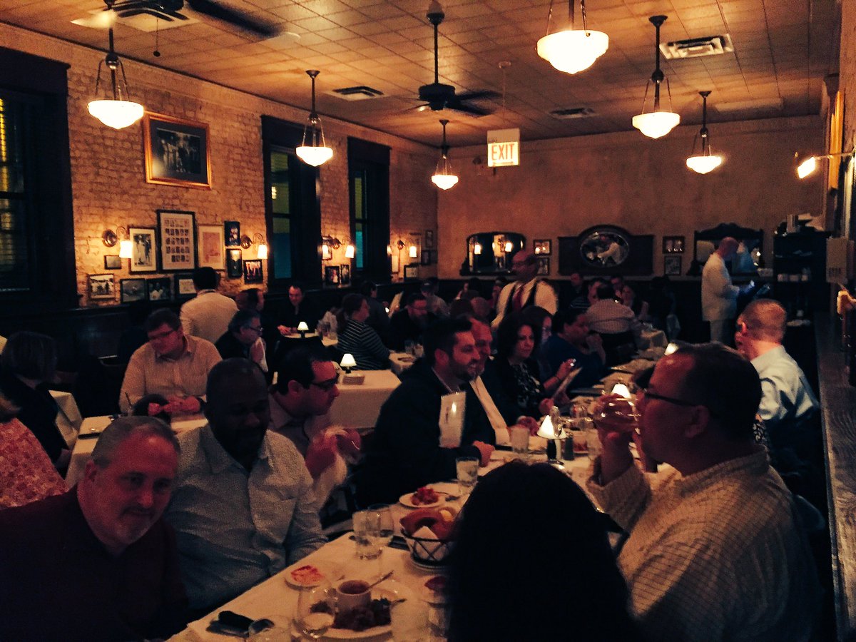 dovhoffman's tweet photo. Here's what 60+ @amasummit marketers at @HarryCarays looks like! We know how to CONVERGE! #AMASummit https://t.co/Byu9erY6zs
